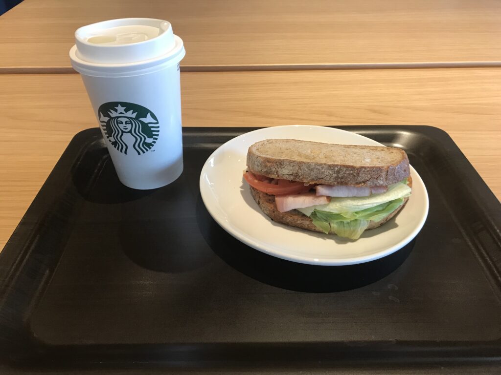 スターバックスコーヒー京都久世店サンドイッチ